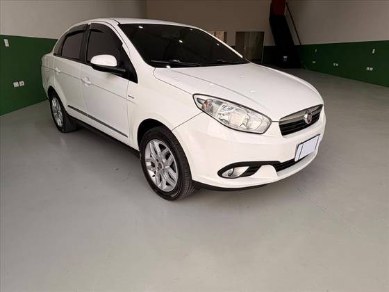 FIAT SIENA 1.6 MPI ESSENCE 16V FLEX 4P AUTOMATIZADO